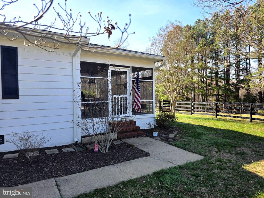 10122 ELYS FORD RD, FREDERICKSBURG, Virginia 22407, 3 Bedrooms Bedrooms, ,2 BathroomsBathrooms,Residential,10122 ELYS FORD RD,VASP2039894 MLS # VASP2039894 10122 ELYS FORD RD, FREDERICKSBURG, Virginia 22407, 3 Bedrooms Bedrooms, ,2 BathroomsBathrooms,Residential,10122 ELYS FORD RD,VASP2039894 MLS # VASP2039894