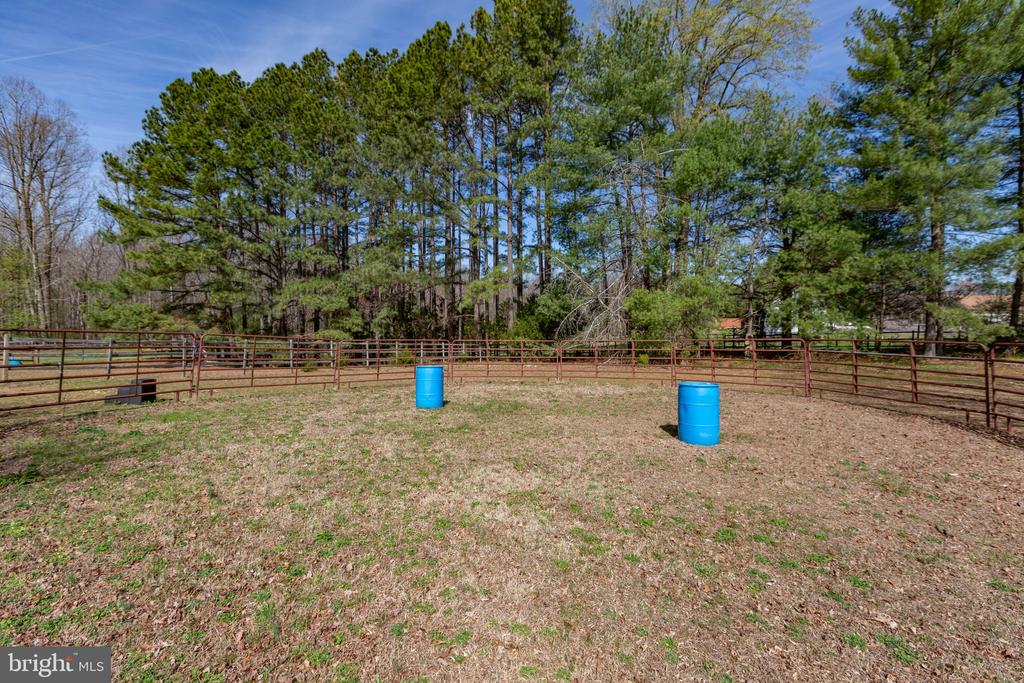 10122 ELYS FORD RD, FREDERICKSBURG, Virginia 22407, 3 Bedrooms Bedrooms, ,2 BathroomsBathrooms,Residential,10122 ELYS FORD RD,VASP2039894 MLS # VASP2039894 10122 ELYS FORD RD, FREDERICKSBURG, Virginia 22407, 3 Bedrooms Bedrooms, ,2 BathroomsBathrooms,Residential,10122 ELYS FORD RD,VASP2039894 MLS # VASP2039894