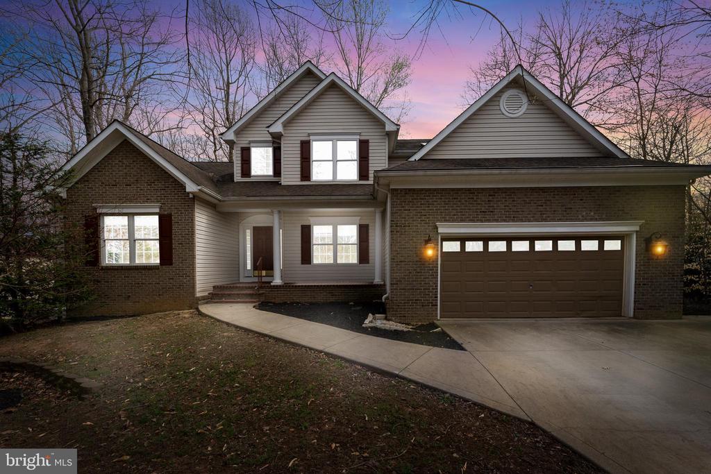 100 CRYSTAL CT, LOCUST GROVE, Virginia 22508, 4 Bedrooms Bedrooms, ,3 BathroomsBathrooms,Residential,100 CRYSTAL CT,VAOR2013228 MLS # VAOR2013228