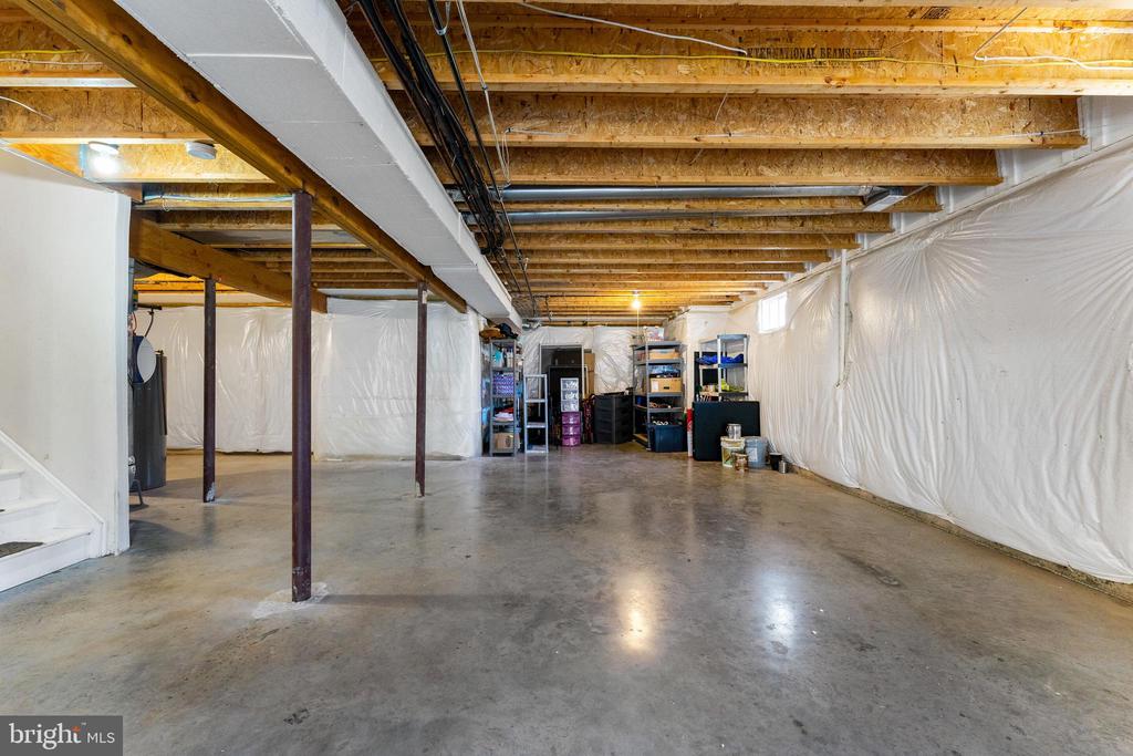 100 CRYSTAL CT, LOCUST GROVE, Virginia 22508, 4 Bedrooms Bedrooms, ,3 BathroomsBathrooms,Residential,100 CRYSTAL CT,VAOR2013228 MLS # VAOR2013228