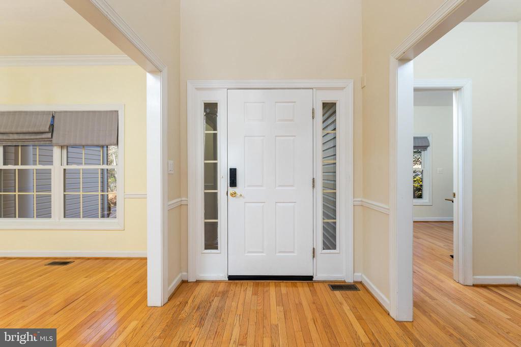 100 CRYSTAL CT, LOCUST GROVE, Virginia 22508, 4 Bedrooms Bedrooms, ,3 BathroomsBathrooms,Residential,100 CRYSTAL CT,VAOR2013228 MLS # VAOR2013228