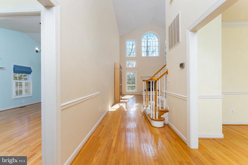 100 CRYSTAL CT, LOCUST GROVE, Virginia 22508, 4 Bedrooms Bedrooms, ,3 BathroomsBathrooms,Residential,100 CRYSTAL CT,VAOR2013228 MLS # VAOR2013228