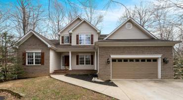 100 CRYSTAL CT, LOCUST GROVE, Virginia 22508, 4 Bedrooms Bedrooms, ,3 BathroomsBathrooms,Residential,100 CRYSTAL CT,VAOR2013228 MLS # VAOR2013228