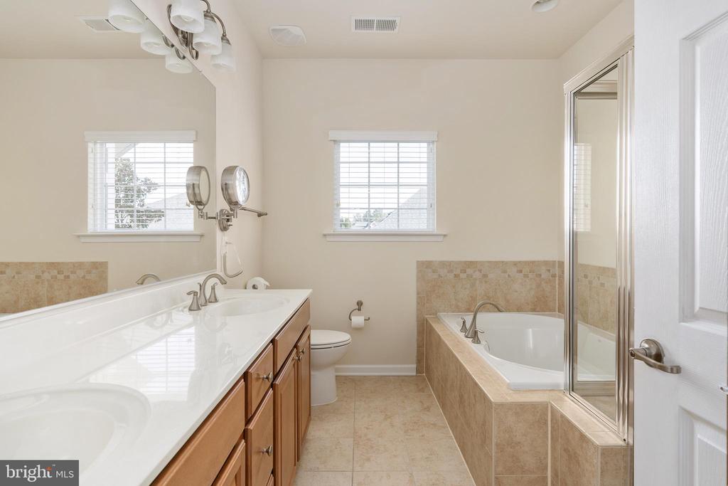 6227 E DRANESVILLE DR, FREDERICKSBURG, Virginia 22407, 3 Bedrooms Bedrooms, ,2 BathroomsBathrooms,Residential,6227 E DRANESVILLE DR,VASP2040226 MLS # VASP2040226