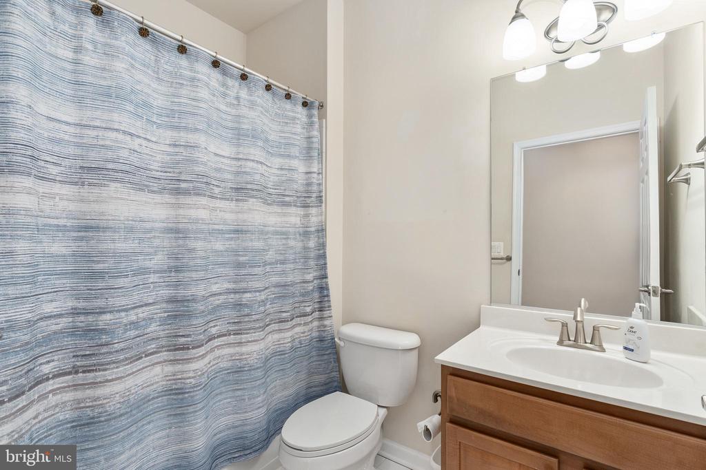 6227 E DRANESVILLE DR, FREDERICKSBURG, Virginia 22407, 3 Bedrooms Bedrooms, ,2 BathroomsBathrooms,Residential,6227 E DRANESVILLE DR,VASP2040226 MLS # VASP2040226