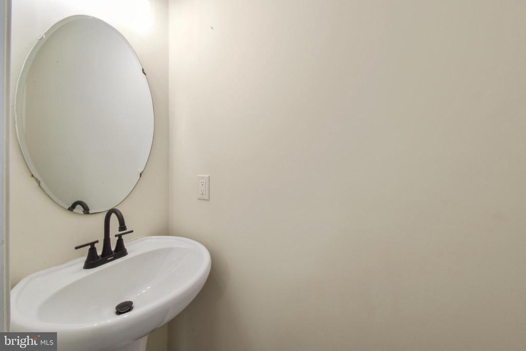 40 ROBINS CT, PALMYRA, Virginia 22963, 3 Bedrooms Bedrooms, ,2 BathroomsBathrooms,Residential,40 ROBINS CT,VAFN2000648 MLS # VAFN2000648