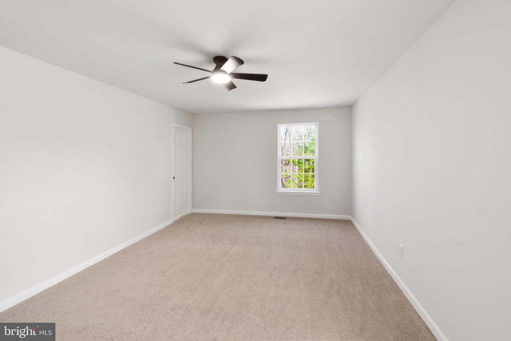 40 ROBINS CT, PALMYRA, Virginia 22963, 3 Bedrooms Bedrooms, ,2 BathroomsBathrooms,Residential,40 ROBINS CT,VAFN2000648 MLS # VAFN2000648