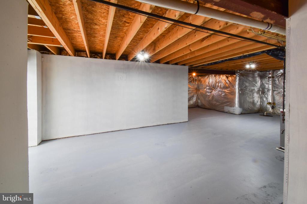 40 ROBINS CT, PALMYRA, Virginia 22963, 3 Bedrooms Bedrooms, ,2 BathroomsBathrooms,Residential,40 ROBINS CT,VAFN2000648 MLS # VAFN2000648