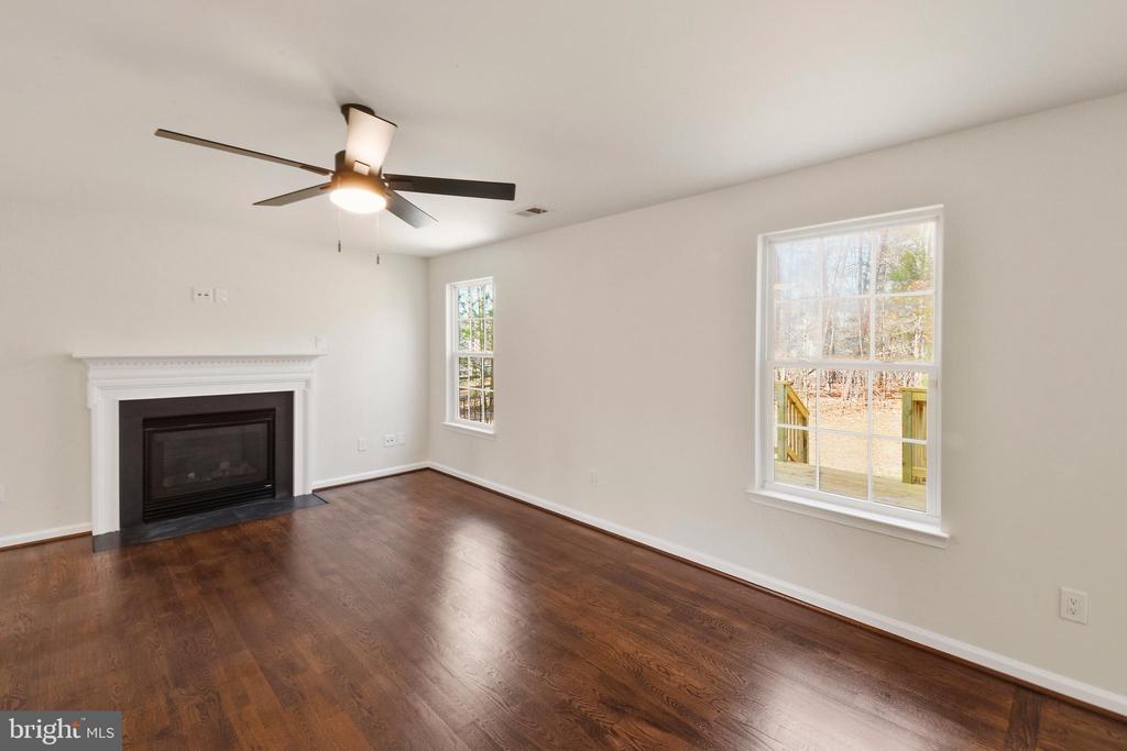 40 ROBINS CT, PALMYRA, Virginia 22963, 3 Bedrooms Bedrooms, ,2 BathroomsBathrooms,Residential,40 ROBINS CT,VAFN2000648 MLS # VAFN2000648