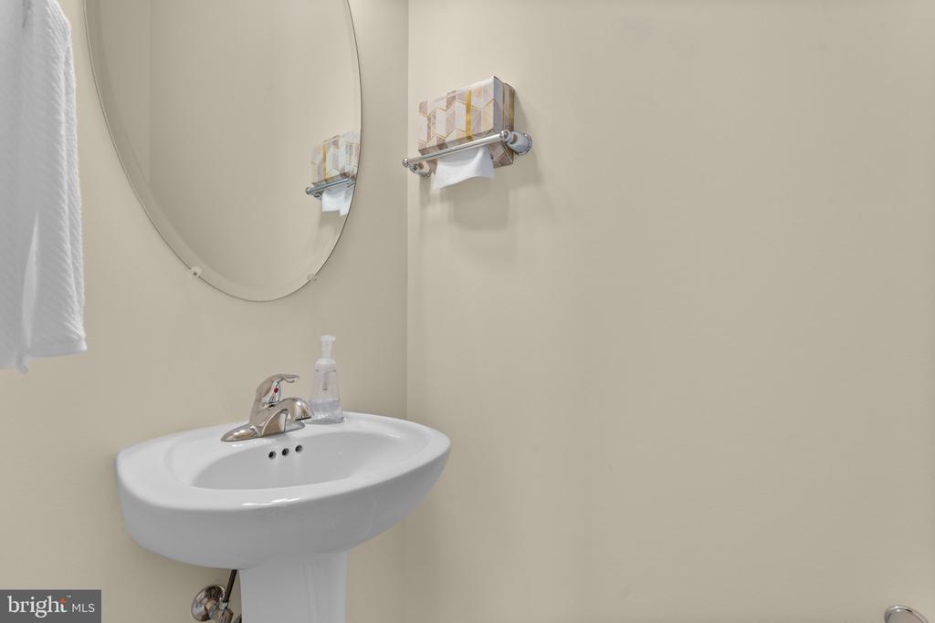 10444 QUARTZ AVE, CULPEPER, Virginia 22701, 4 Bedrooms Bedrooms, ,3 BathroomsBathrooms,Residential,10444 QUARTZ AVE,VACU2013102 MLS # VACU2013102