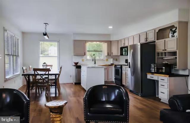 4064 PINE GROVE RD, STANLEY, Virginia 22851, 3 Bedrooms Bedrooms, ,2 BathroomsBathrooms,Residential,4064 PINE GROVE RD,VAPA2006224 MLS # VAPA2006224