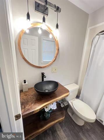 4064 PINE GROVE RD, STANLEY, Virginia 22851, 3 Bedrooms Bedrooms, ,2 BathroomsBathrooms,Residential,4064 PINE GROVE RD,VAPA2006224 MLS # VAPA2006224