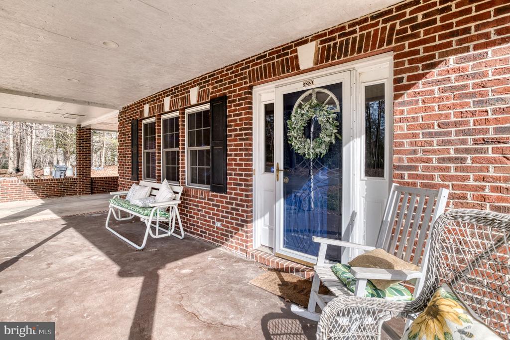 3220 COURTNEY SCHOOL RD, MIDLAND, Virginia, 6 Bedrooms Bedrooms, ,4 BathroomsBathrooms,Residential,3220 COURTNEY SCHOOL RD,VAFQ2021068 MLS # VAFQ2021068