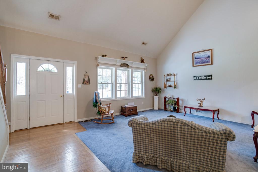 3220 COURTNEY SCHOOL RD, MIDLAND, Virginia, 6 Bedrooms Bedrooms, ,4 BathroomsBathrooms,Residential,3220 COURTNEY SCHOOL RD,VAFQ2021068 MLS # VAFQ2021068