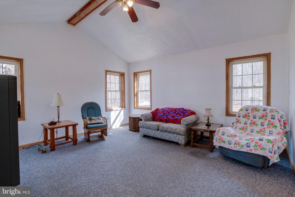 3220 COURTNEY SCHOOL RD, MIDLAND, Virginia, 6 Bedrooms Bedrooms, ,4 BathroomsBathrooms,Residential,3220 COURTNEY SCHOOL RD,VAFQ2021068 MLS # VAFQ2021068