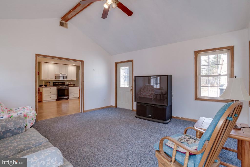 3220 COURTNEY SCHOOL RD, MIDLAND, Virginia, 6 Bedrooms Bedrooms, ,4 BathroomsBathrooms,Residential,3220 COURTNEY SCHOOL RD,VAFQ2021068 MLS # VAFQ2021068