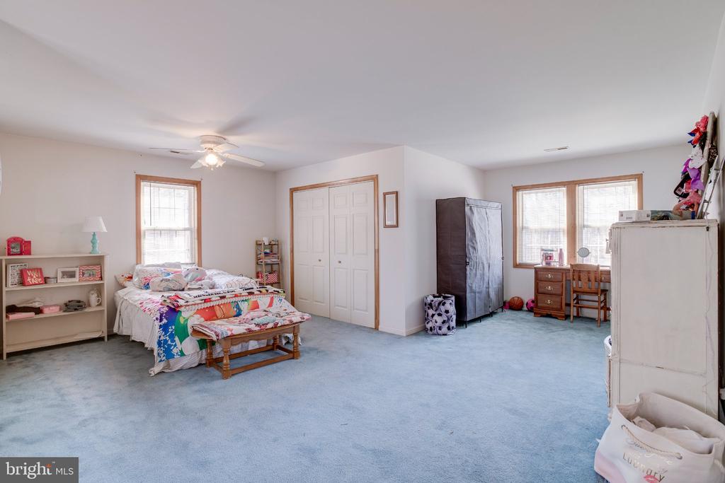 3220 COURTNEY SCHOOL RD, MIDLAND, Virginia, 6 Bedrooms Bedrooms, ,4 BathroomsBathrooms,Residential,3220 COURTNEY SCHOOL RD,VAFQ2021068 MLS # VAFQ2021068