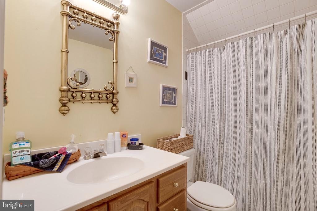 3220 COURTNEY SCHOOL RD, MIDLAND, Virginia, 6 Bedrooms Bedrooms, ,4 BathroomsBathrooms,Residential,3220 COURTNEY SCHOOL RD,VAFQ2021068 MLS # VAFQ2021068