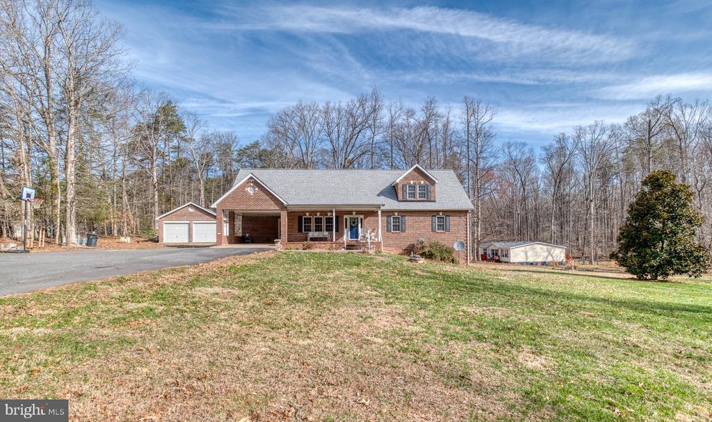 3220 COURTNEY SCHOOL RD, MIDLAND, Virginia, 6 Bedrooms Bedrooms, ,4 BathroomsBathrooms,Residential,3220 COURTNEY SCHOOL RD,VAFQ2021068 MLS # VAFQ2021068
