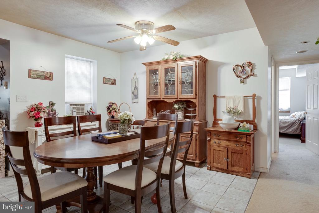 3220 COURTNEY SCHOOL RD, MIDLAND, Virginia, 6 Bedrooms Bedrooms, ,4 BathroomsBathrooms,Residential,3220 COURTNEY SCHOOL RD,VAFQ2021068 MLS # VAFQ2021068