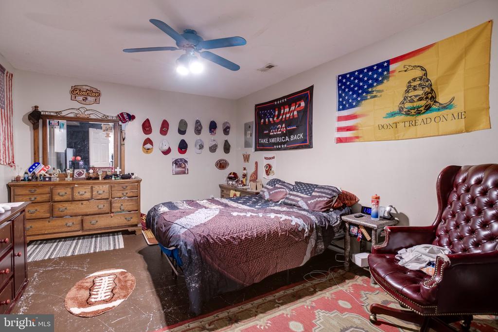 3220 COURTNEY SCHOOL RD, MIDLAND, Virginia, 6 Bedrooms Bedrooms, ,4 BathroomsBathrooms,Residential,3220 COURTNEY SCHOOL RD,VAFQ2021068 MLS # VAFQ2021068