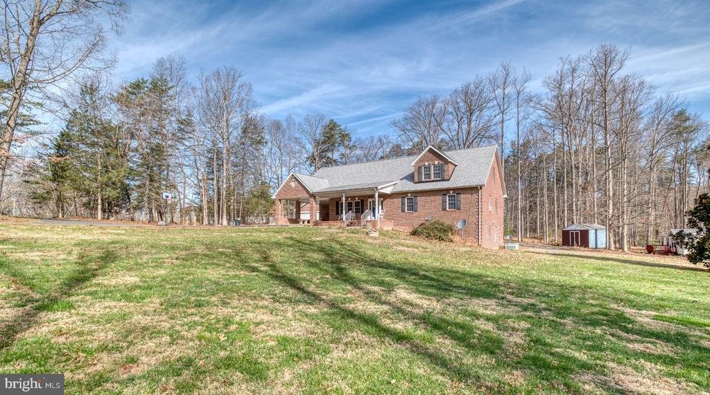 3220 COURTNEY SCHOOL RD, MIDLAND, Virginia, 6 Bedrooms Bedrooms, ,4 BathroomsBathrooms,Residential,3220 COURTNEY SCHOOL RD,VAFQ2021068 MLS # VAFQ2021068