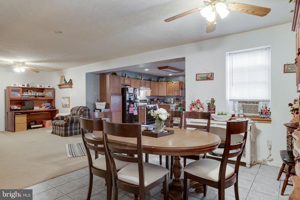 3220 COURTNEY SCHOOL RD, MIDLAND, Virginia, 6 Bedrooms Bedrooms, ,4 BathroomsBathrooms,Residential,3220 COURTNEY SCHOOL RD,VAFQ2021068 MLS # VAFQ2021068