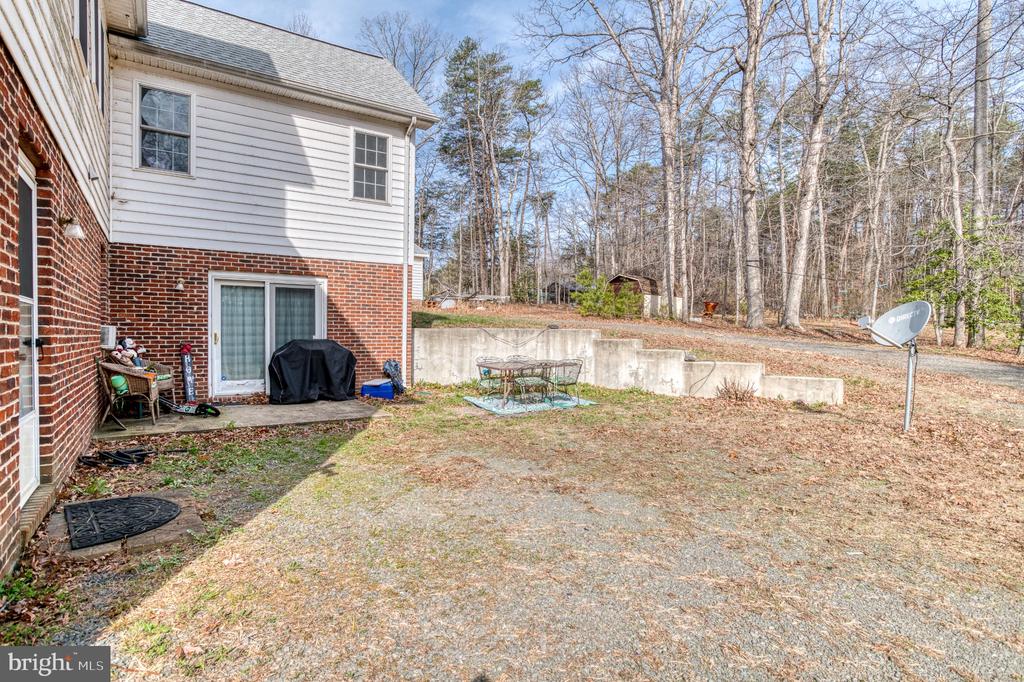 3220 COURTNEY SCHOOL RD, MIDLAND, Virginia, 6 Bedrooms Bedrooms, ,4 BathroomsBathrooms,Residential,3220 COURTNEY SCHOOL RD,VAFQ2021068 MLS # VAFQ2021068
