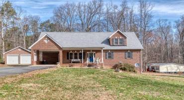 3220 COURTNEY SCHOOL RD, MIDLAND, Virginia, 6 Bedrooms Bedrooms, ,4 BathroomsBathrooms,Residential,3220 COURTNEY SCHOOL RD,VAFQ2021068 MLS # VAFQ2021068