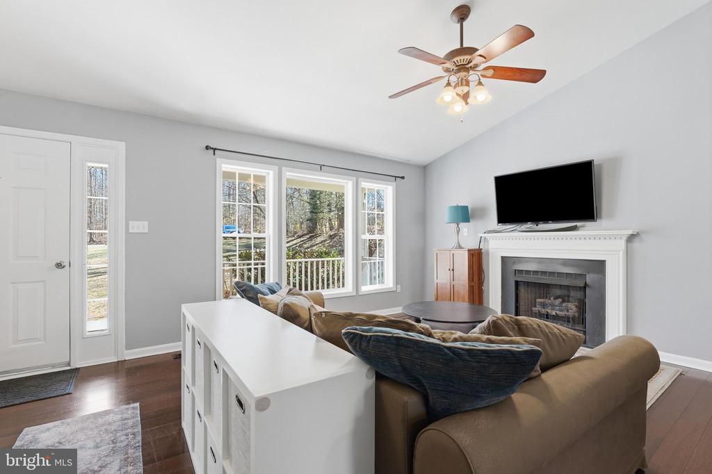 6052 BILAL CT, JEFFERSONTON, Virginia 22724, 3 Bedrooms Bedrooms, ,3 BathroomsBathrooms,Residential,6052 BILAL CT,VACU2013106 MLS # VACU2013106 6052 BILAL CT, JEFFERSONTON, Virginia 22724, 3 Bedrooms Bedrooms, ,3 BathroomsBathrooms,Residential,6052 BILAL CT,VACU2013106 MLS # VACU2013106