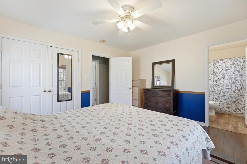 6052 BILAL CT, JEFFERSONTON, Virginia 22724, 3 Bedrooms Bedrooms, ,3 BathroomsBathrooms,Residential,6052 BILAL CT,VACU2013106 MLS # VACU2013106 6052 BILAL CT, JEFFERSONTON, Virginia 22724, 3 Bedrooms Bedrooms, ,3 BathroomsBathrooms,Residential,6052 BILAL CT,VACU2013106 MLS # VACU2013106