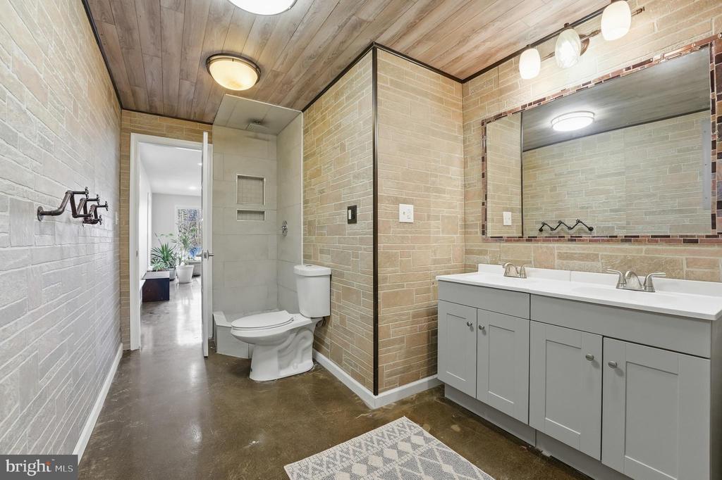 6052 BILAL CT, JEFFERSONTON, Virginia 22724, 3 Bedrooms Bedrooms, ,3 BathroomsBathrooms,Residential,6052 BILAL CT,VACU2013106 MLS # VACU2013106 6052 BILAL CT, JEFFERSONTON, Virginia 22724, 3 Bedrooms Bedrooms, ,3 BathroomsBathrooms,Residential,6052 BILAL CT,VACU2013106 MLS # VACU2013106