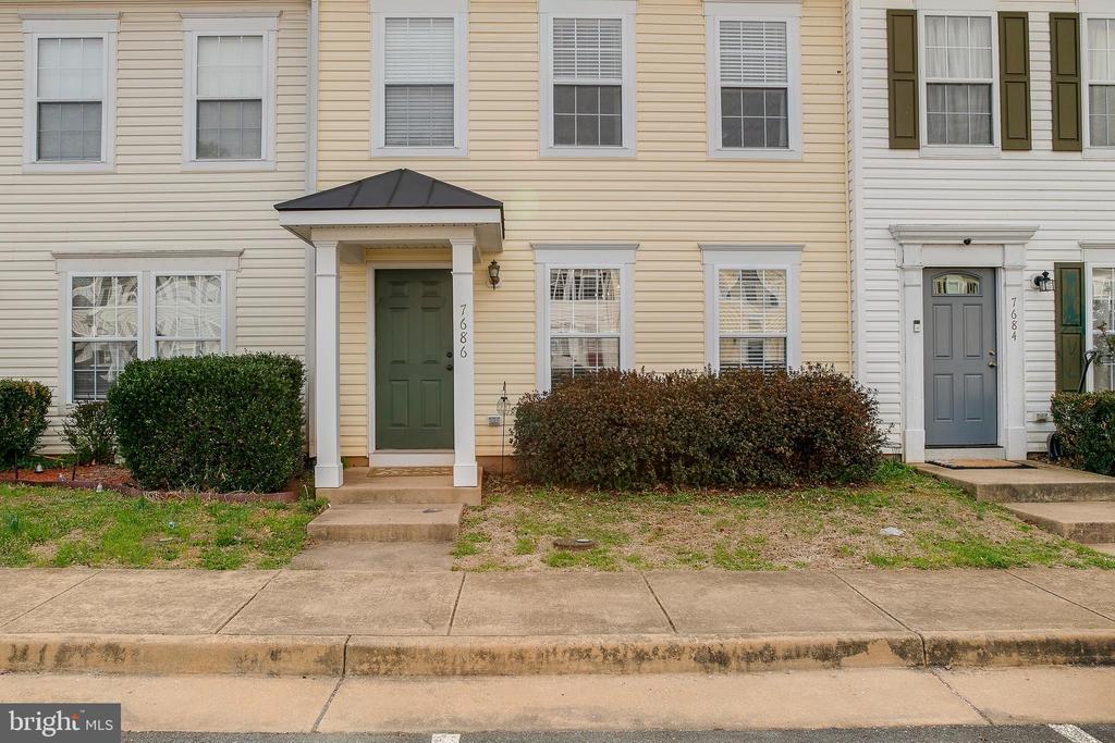 7686 WANKOMA DR, REMINGTON, Virginia 22734, 3 Bedrooms Bedrooms, ,2 BathroomsBathrooms,Residential,7686 WANKOMA DR,VAFQ2021086 MLS # VAFQ2021086