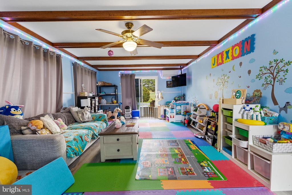 217 SILVER BELL LN, LURAY, Virginia 22835, 3 Bedrooms Bedrooms, ,3 BathroomsBathrooms,Residential,217 SILVER BELL LN,VAPA2006222 MLS # VAPA2006222