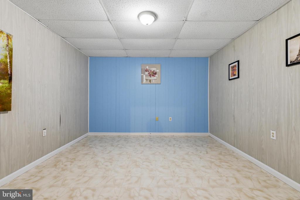 217 SILVER BELL LN, LURAY, Virginia 22835, 3 Bedrooms Bedrooms, ,3 BathroomsBathrooms,Residential,217 SILVER BELL LN,VAPA2006222 MLS # VAPA2006222