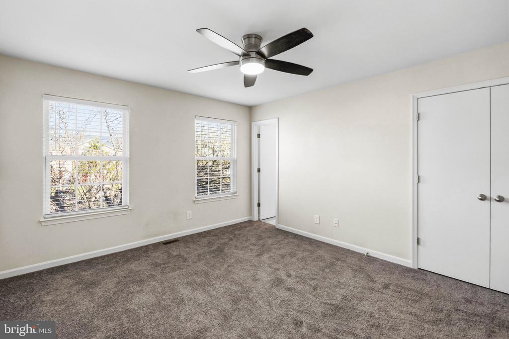 9928 MATTI HILL CT, FREDERICKSBURG, Virginia 22408, 2 Bedrooms Bedrooms, ,2 BathroomsBathrooms,Residential,9928 MATTI HILL CT,VASP2040382 MLS # VASP2040382