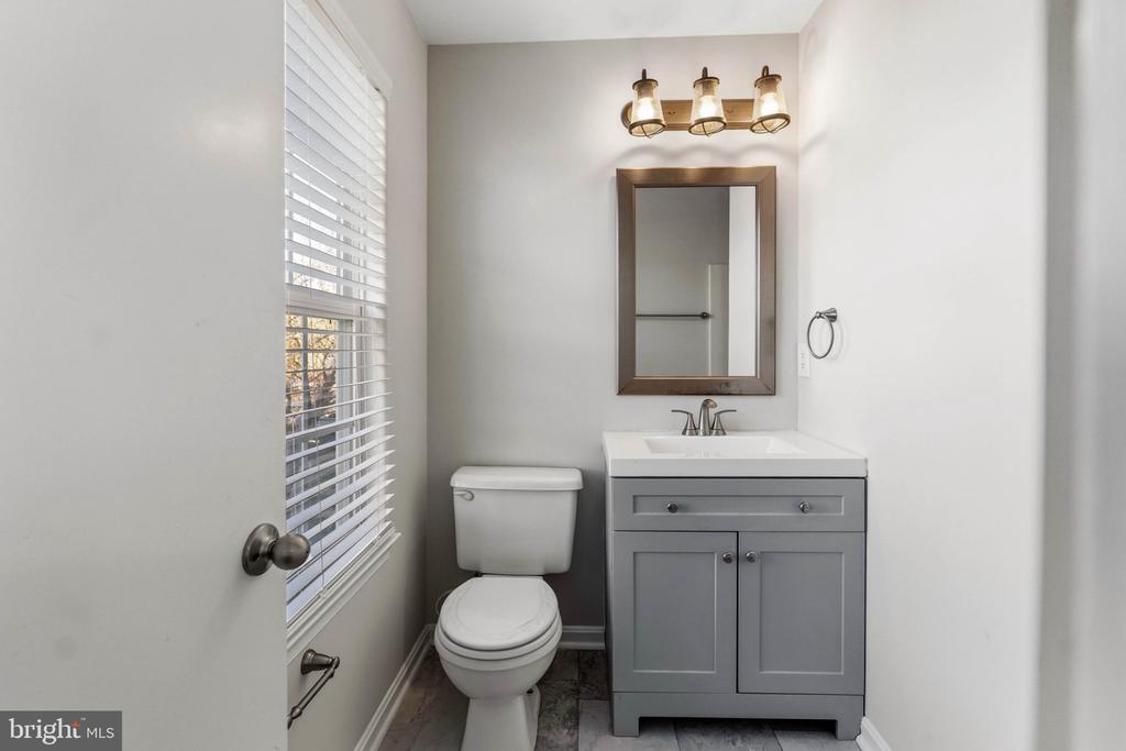 9928 MATTI HILL CT, FREDERICKSBURG, Virginia 22408, 2 Bedrooms Bedrooms, ,2 BathroomsBathrooms,Residential,9928 MATTI HILL CT,VASP2040382 MLS # VASP2040382