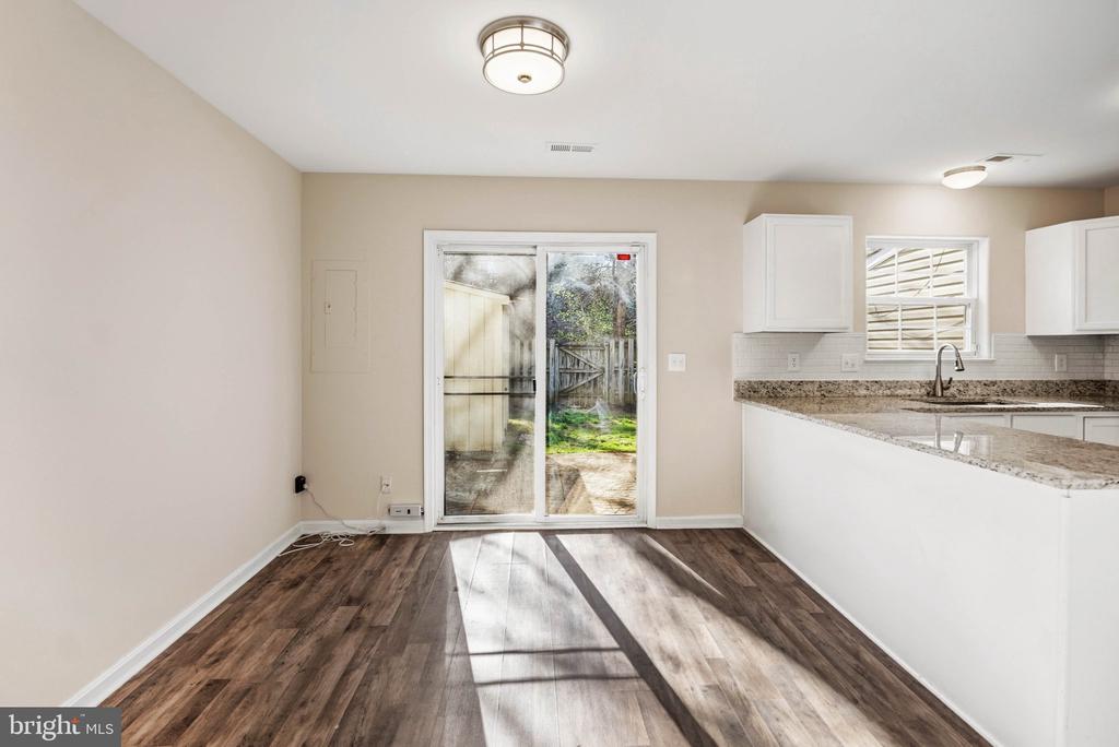 9928 MATTI HILL CT, FREDERICKSBURG, Virginia 22408, 2 Bedrooms Bedrooms, ,2 BathroomsBathrooms,Residential,9928 MATTI HILL CT,VASP2040382 MLS # VASP2040382