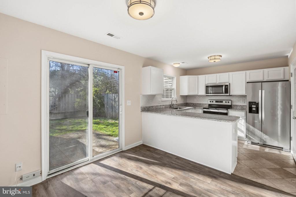 9928 MATTI HILL CT, FREDERICKSBURG, Virginia 22408, 2 Bedrooms Bedrooms, ,2 BathroomsBathrooms,Residential,9928 MATTI HILL CT,VASP2040382 MLS # VASP2040382