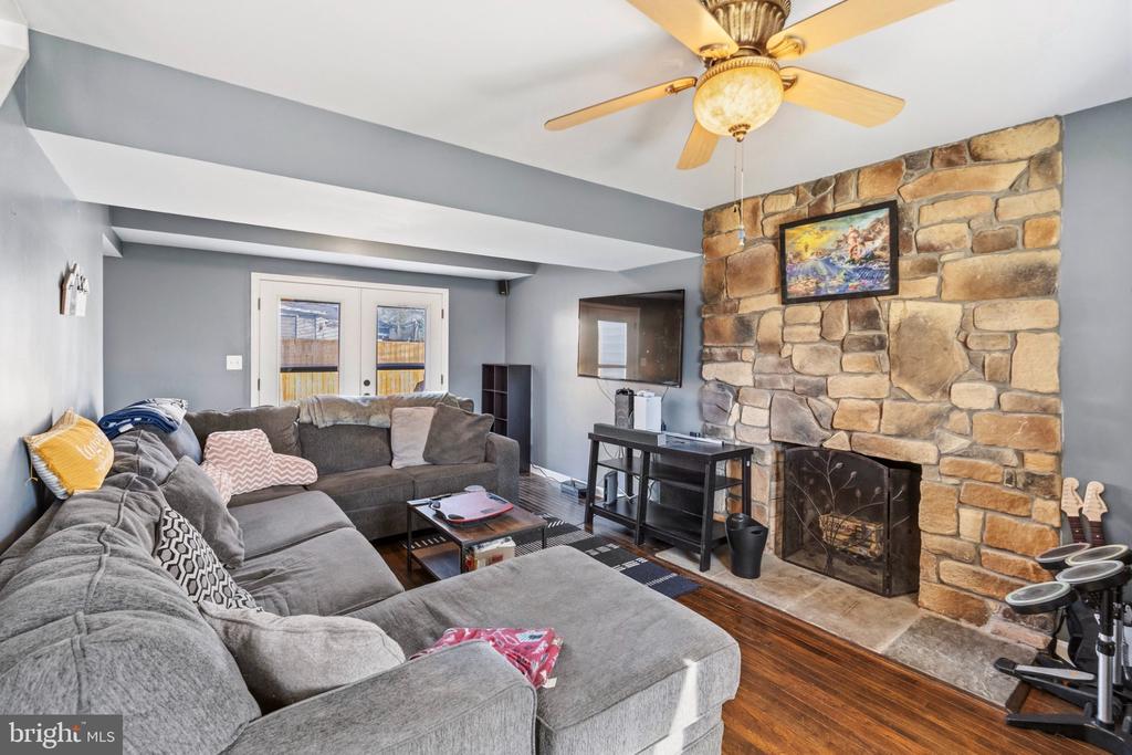 12311 CORTER AVE, FREDERICKSBURG, Virginia 22407, 3 Bedrooms Bedrooms, ,2 BathroomsBathrooms,Residential,12311 CORTER AVE,VASP2040384 MLS # VASP2040384