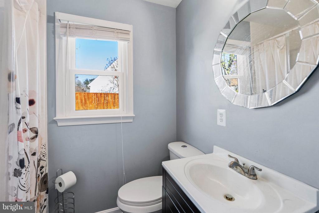 12311 CORTER AVE, FREDERICKSBURG, Virginia 22407, 3 Bedrooms Bedrooms, ,2 BathroomsBathrooms,Residential,12311 CORTER AVE,VASP2040384 MLS # VASP2040384