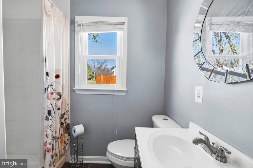 12311 CORTER AVE, FREDERICKSBURG, Virginia 22407, 3 Bedrooms Bedrooms, ,2 BathroomsBathrooms,Residential,12311 CORTER AVE,VASP2040384 MLS # VASP2040384