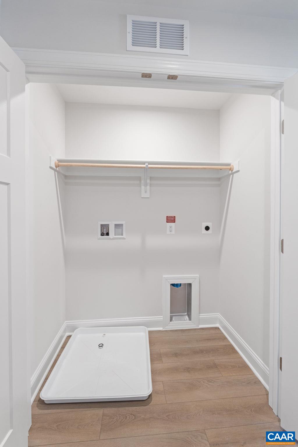 3026 FARROW CIR, CHARLOTTESVILLE, Virginia 22901, 3 Bedrooms Bedrooms, ,2 BathroomsBathrooms,Residential,Holly I A Townhome Plan - Elevation C,3026 FARROW CIR,672112 MLS # 672112