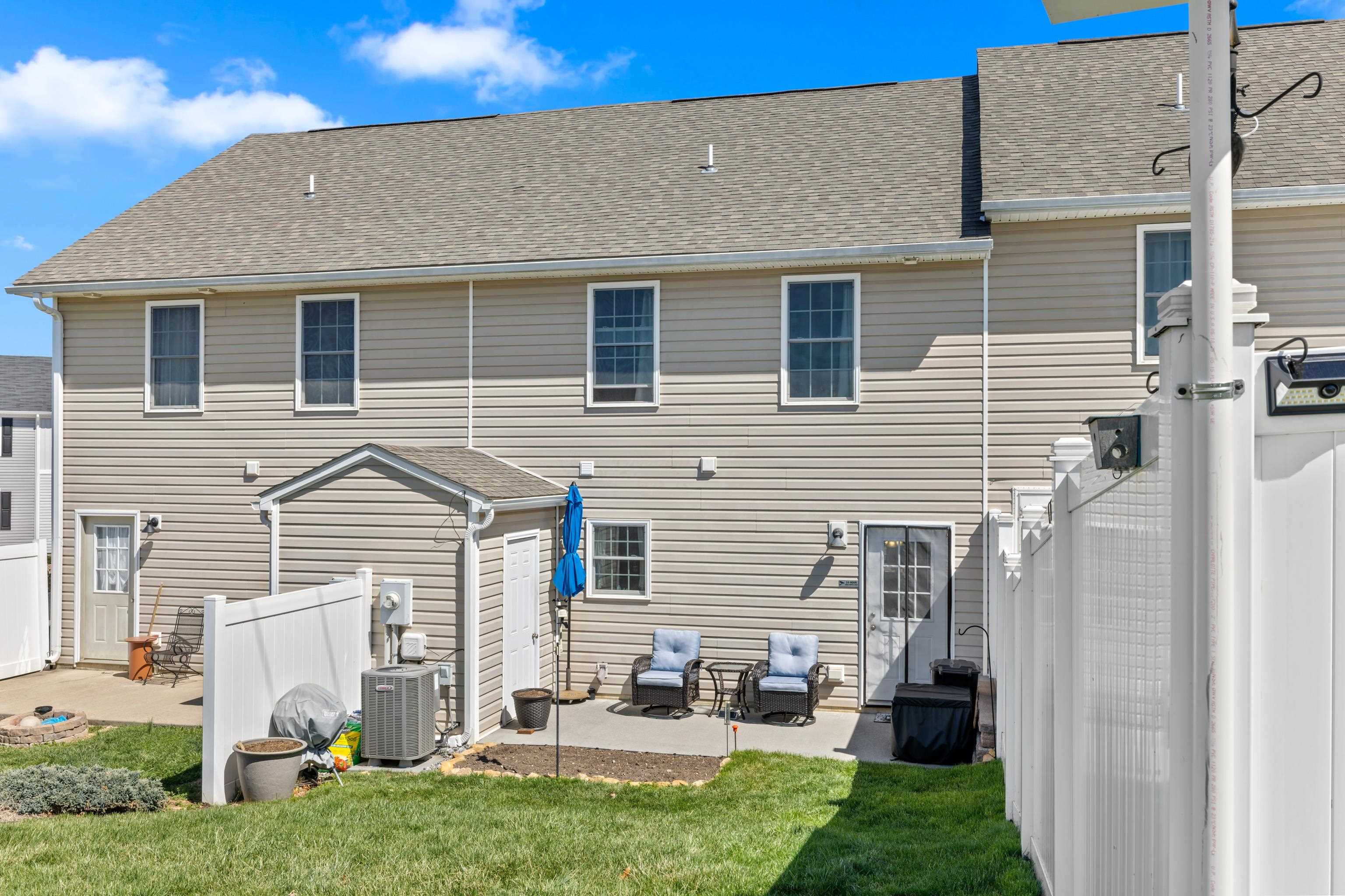 809 CARSON CIR, GROTTOES, Virginia 24441, 3 Bedrooms Bedrooms, ,2 BathroomsBathrooms,Residential,809 CARSON CIR,674925 MLS # 674925