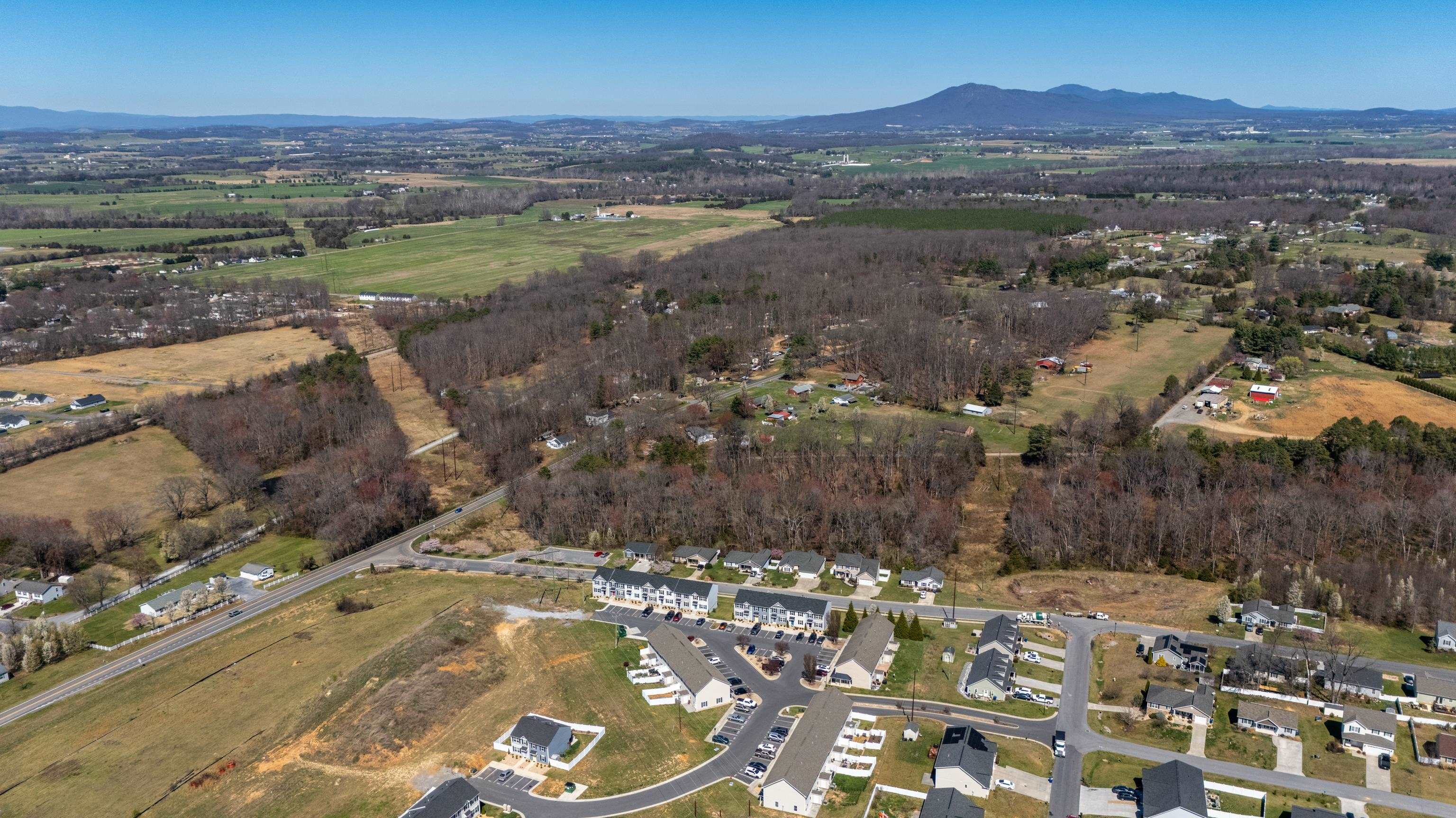 809 CARSON CIR, GROTTOES, Virginia 24441, 3 Bedrooms Bedrooms, ,2 BathroomsBathrooms,Residential,809 CARSON CIR,674925 MLS # 674925