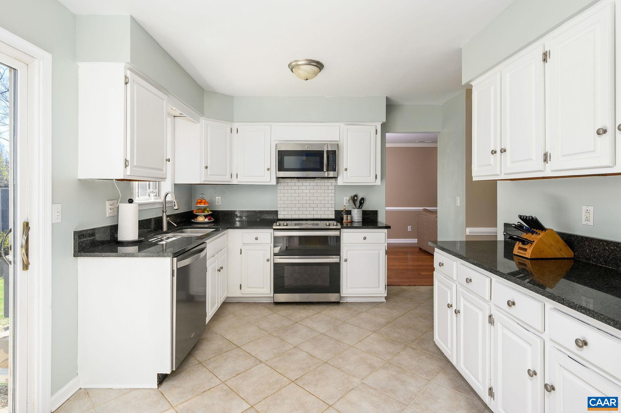 334 N BENNINGTON RD, CHARLOTTESVILLE, Virginia 22901, 3 Bedrooms Bedrooms, ,2 BathroomsBathrooms,Residential,334 N BENNINGTON RD,674928 MLS # 674928