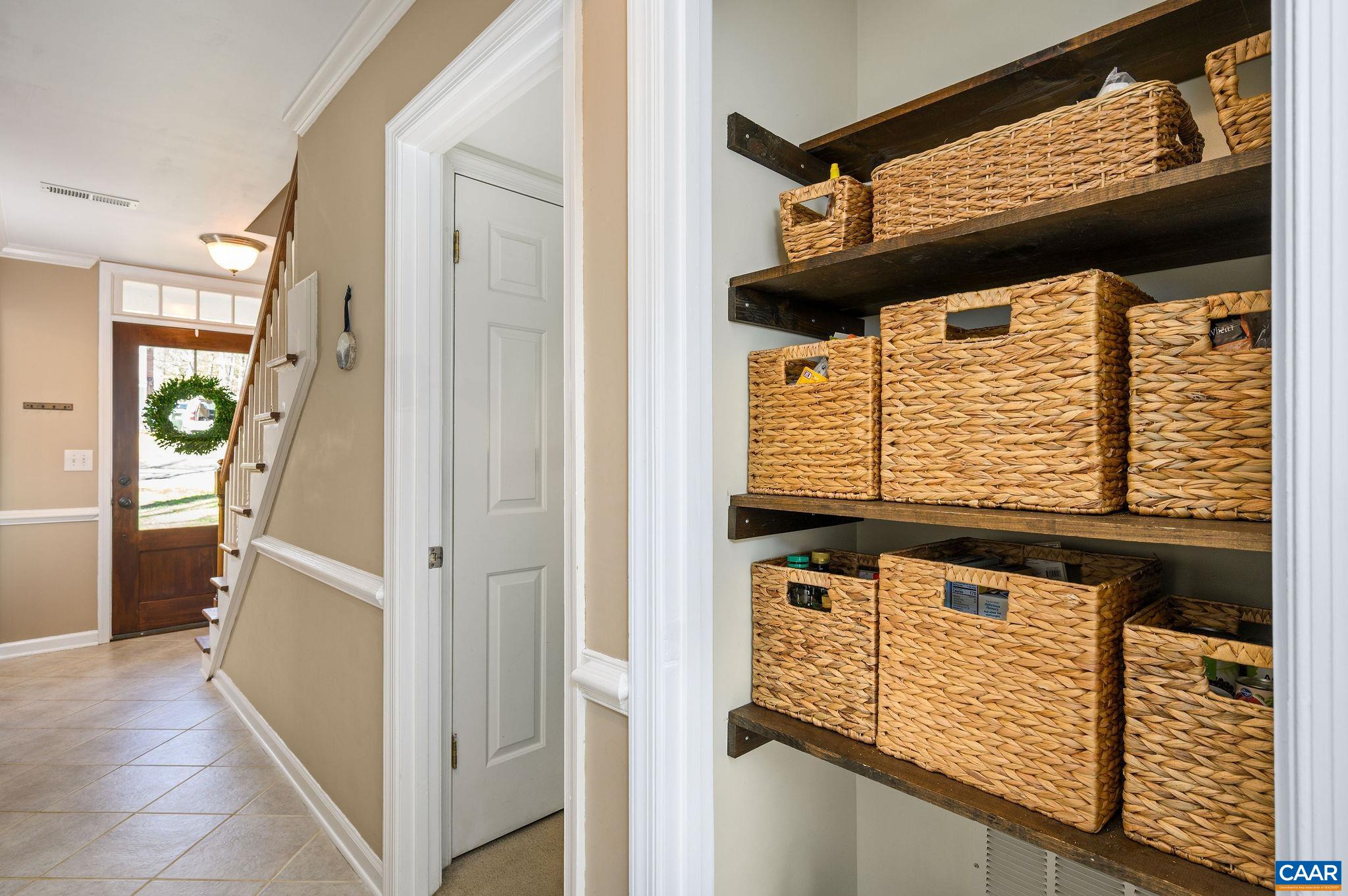 334 N BENNINGTON RD, CHARLOTTESVILLE, Virginia 22901, 3 Bedrooms Bedrooms, ,2 BathroomsBathrooms,Residential,334 N BENNINGTON RD,674928 MLS # 674928