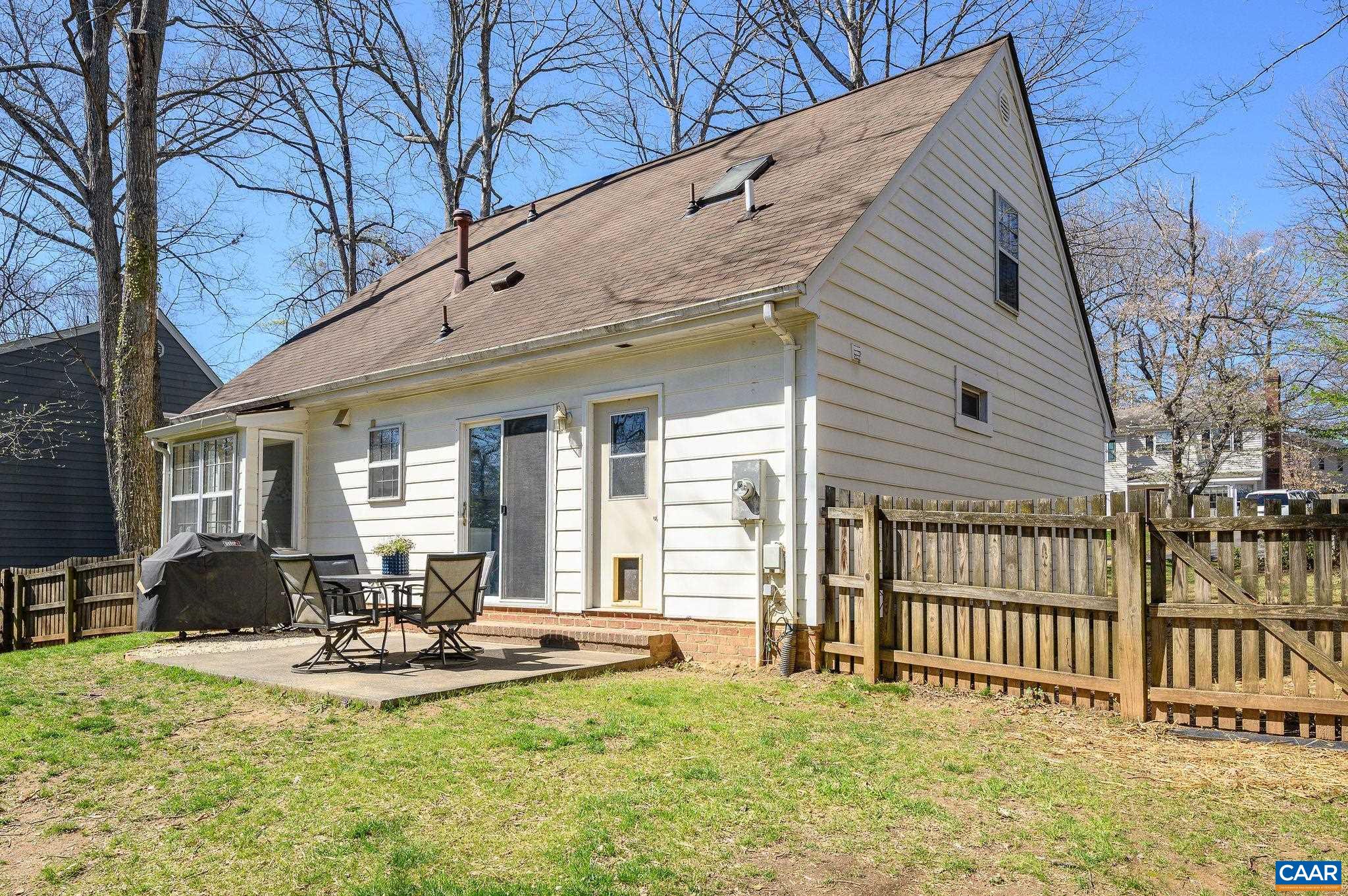 334 N BENNINGTON RD, CHARLOTTESVILLE, Virginia 22901, 3 Bedrooms Bedrooms, ,2 BathroomsBathrooms,Residential,334 N BENNINGTON RD,674928 MLS # 674928