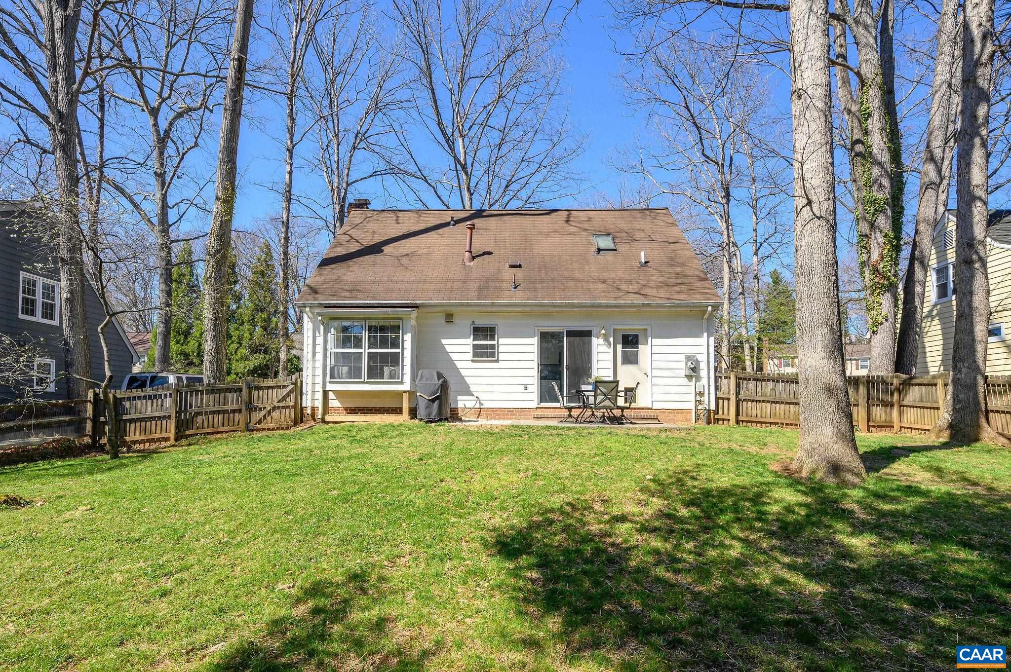 334 N BENNINGTON RD, CHARLOTTESVILLE, Virginia 22901, 3 Bedrooms Bedrooms, ,2 BathroomsBathrooms,Residential,334 N BENNINGTON RD,674928 MLS # 674928