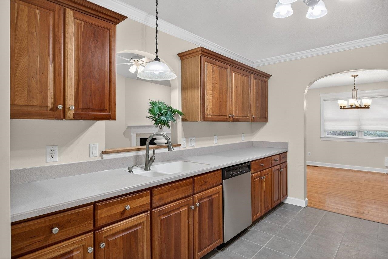 1151 DECCA DR, HARRISONBURG, Virginia 22801, 3 Bedrooms Bedrooms, ,2 BathroomsBathrooms,Residential,1151 DECCA DR,674932 MLS # 674932